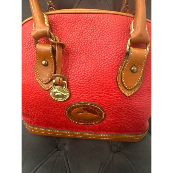 Dooney & Bourke Dome Satchel Red Leather Handbag Top Handle Bag Purse vintage - Picture 2 of 8